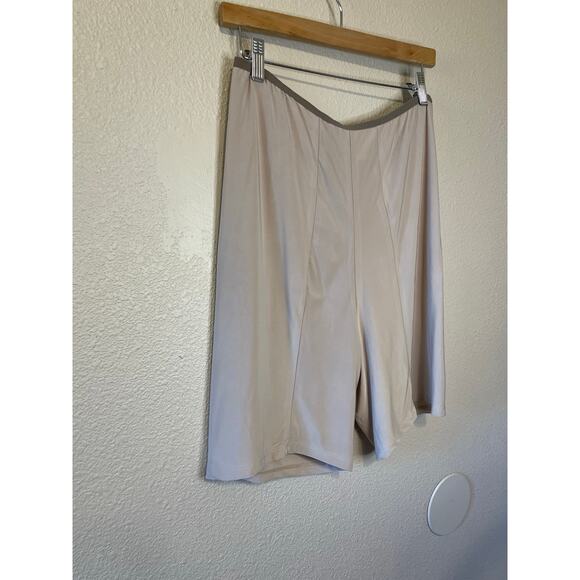 Undersummer Nude High Waisted Silky Slip Shorts/ Biker Shorts Size 2X - Picture 11 of 11
